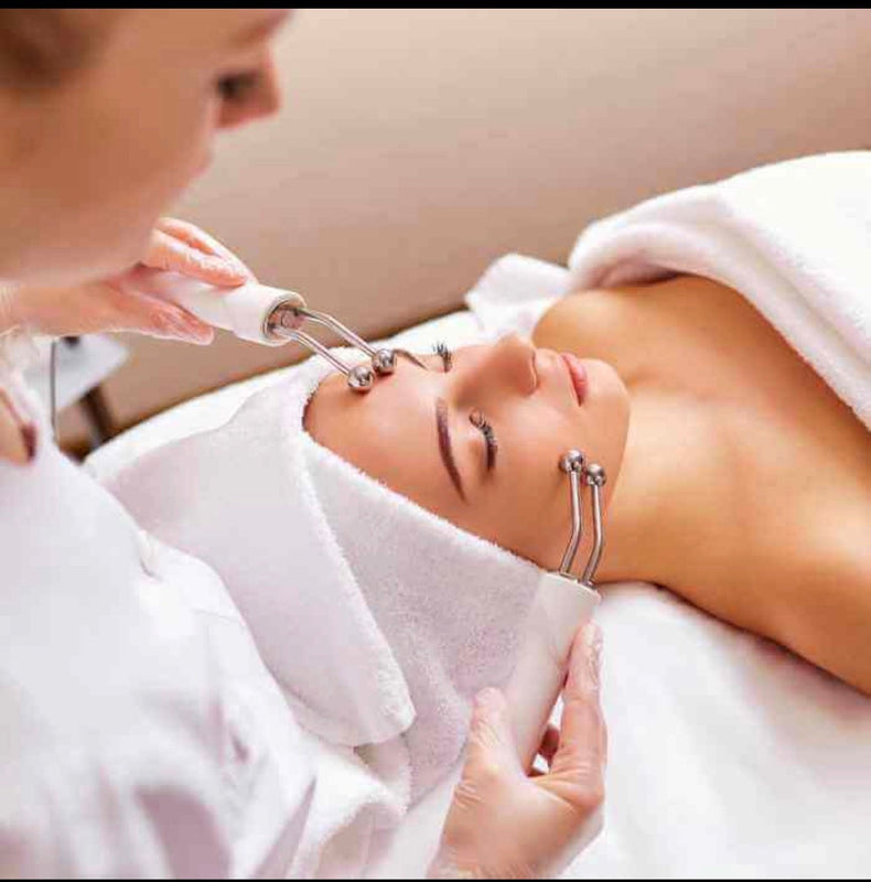 Microcourant visage : efficacité, avis et résultats visibles