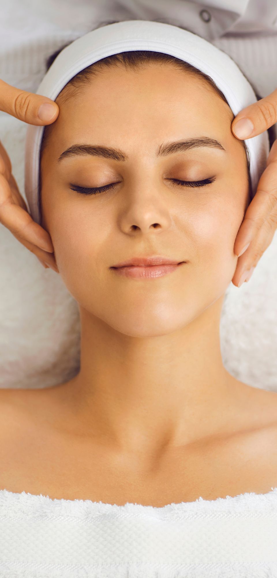 Chaleur thérapeutique visage : pourquoi elle améliore l’efficacité des soins